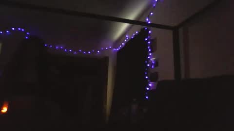 Liv Mirage online show from November 29, 9:29 pm