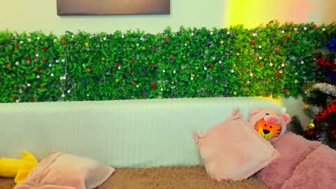 liya_gorgeous online show from December 26, 12:05 pm