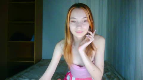 Snapshot of liza__kitty chatting on June 14, 3:25 pm Liza Kitty online show from June 14, 3:25 pm