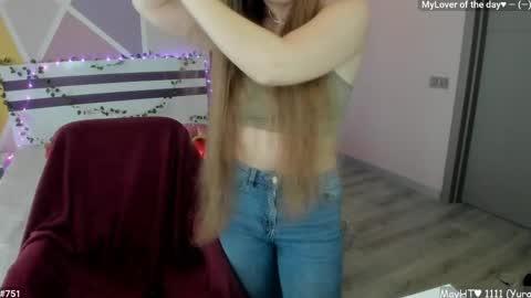 Girl next door online show from May 11, 11:38 am