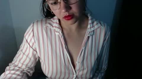 Lizze Bodu 3 online show from January 11, 1:10 am