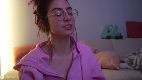 Liselle online show from February 20, 2:08 am