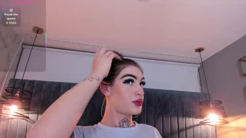 Lizz lunaaa online show from February 7, 7:39 pm