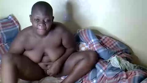 lizzahh online show from September 13, 1:05 am