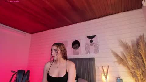  Lizzie  online show from July 9, 12:20 pm