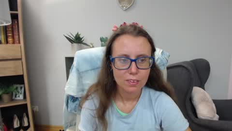 Lizzy online show from July 1, 4:36 am