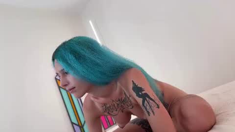 Lizzy Trix online show from August 5, 7:06 pm