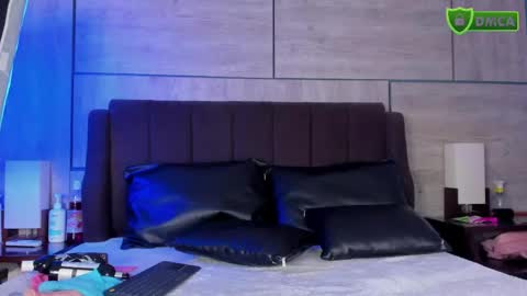 Snapshot of lizzysato chatting on April 25, 6:49 pm LizzySato online show from April 25, 6:49 pm