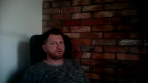 lllukasssxxx online show from December 26, 10:37 am