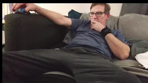 Snapshot of lngdickdaddy chatting on March 13, 3:24 am LongDick Daddy online show from March 13, 3:24 am