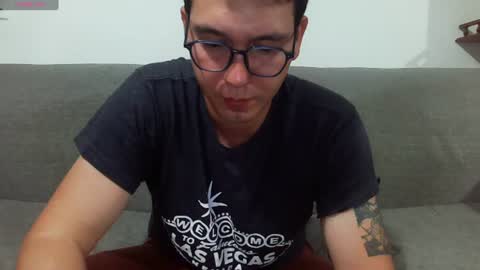 Snapshot of lobomx19 chatting on July 2, 2:33 am Lobo online show from July 2, 2:33 am