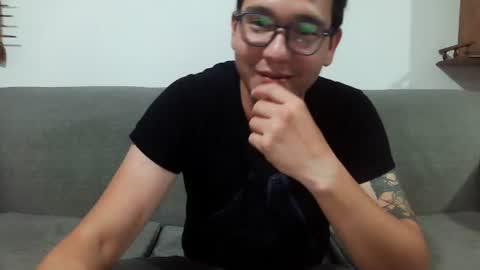 Snapshot of lobomx19 chatting on July 17, 2:07 am Lobo online show from July 17, 2:07 am