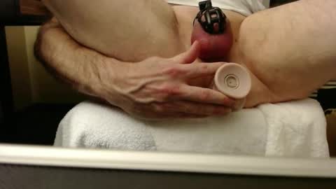 locked4lyf online show from January 9, 2:43 am