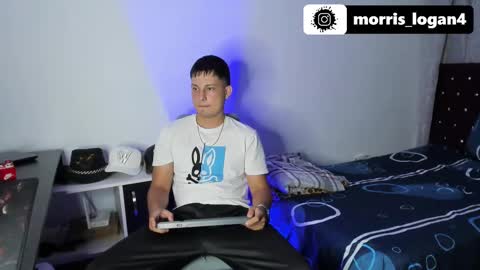 Logan morris online show from February 2, 1:02 am