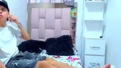 Logan online show from April 7, 6:52 pm