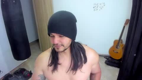 Snapshot of loganhot22 chatting on June 25, 6:29 am Logan online show from June 25, 6:29 am