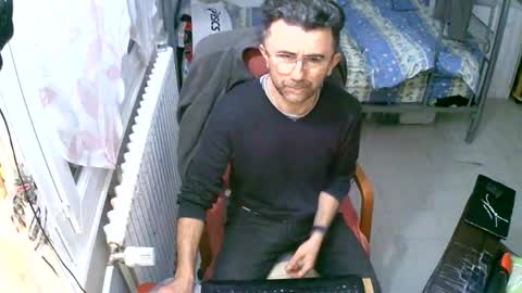 lokoum39 online show from March 5, 6:59 pm