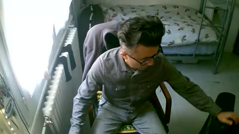 lokoum39 online show from April 18, 10:41 am