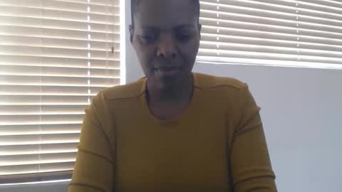 Lolalitioussss online show from April 7, 9:21 am