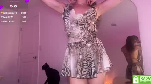 Lola 3 online show from May 15, 11:12 pm