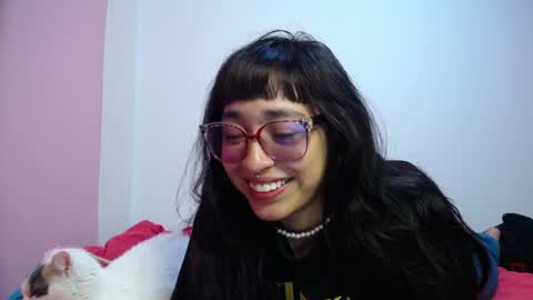Snapshot of lolitabitchhorney_ chatting on January 10, 5:05 am Lolita online show from January 10, 5:05 am