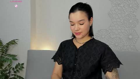 lolly_turner online show from November 13, 3:38 am