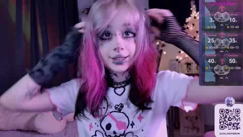 Lolly   online show from December 27, 8:07 pm