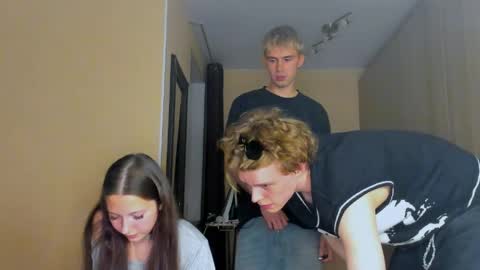 Nelis online show from May 21, 9:55 pm