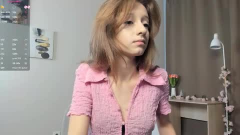 Snapshot of lonadejonge chatting on February 10, 8:07 am Sane online show from February 10, 8:07 am