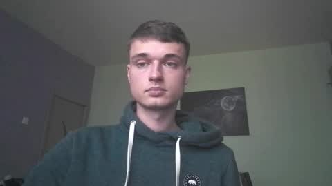 Snapshot of london_tomy chatting on January 6, 1:15 pm london_tomy online show from January 6, 1:15 pm