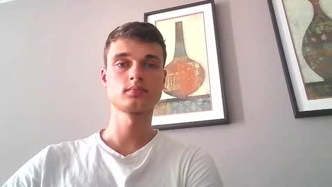 Snapshot of london_tomy chatting on February 27, 8:20 pm london_tomy online show from February 27, 8:20 pm