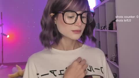 Snapshot of lonelly_lolly98 chatting on June 7, 6:11 pm SABRINA online show from June 7, 6:11 pm
