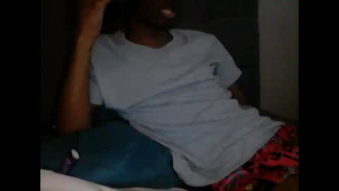 Snapshot of longjohnpurp29 chatting on March 16, 10:47 pm how can i plz u online show from March 16, 10:47 pm