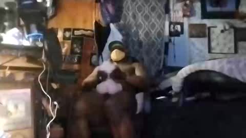 Snapshot of longloadedtx chatting on February 17, 8:11 am Mr. FogoDeChao online show from February 17, 8:11 am