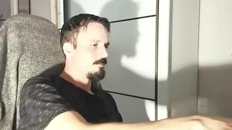 Snapshot of lookaz4010 chatting on February 20, 1:44 pm Lucas online show from February 20, 1:44 pm