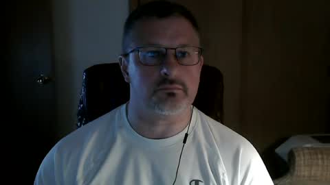 Snapshot of lookin75 chatting on July 11, 4:15 am lookin75 online show from July 11, 4:15 am