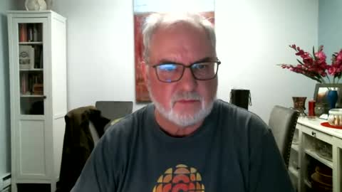 loop102 online show from February 25, 3:52 am