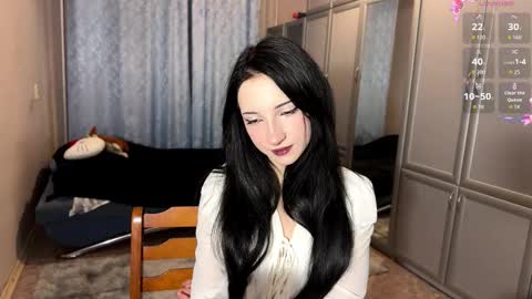 Snapshot of loraleeownby chatting on February 17, 4:57 pm Hello there im Luna Im new here Lets have fun online show from February 17, 4:57 pm