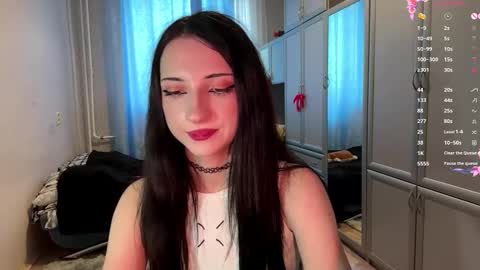 Hello there im Luna Im new here Lets have fun online show from March 19, 1:48 pm