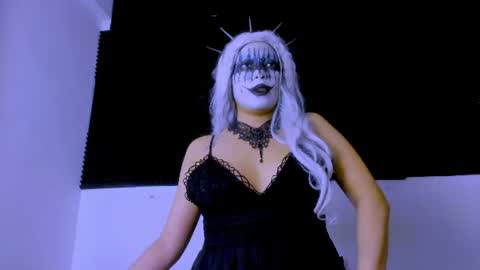 Lore Depp online show from July 26, 7:26 am