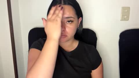 lorem_adams online show from May 21, 2:13 pm