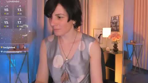 Loren online show from June 20, 1:58 pm