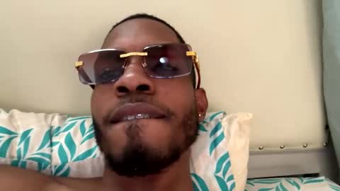 lorenzo17a online show from December 30, 9:19 pm