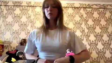 louracryderman online show from August 7, 3:08 am