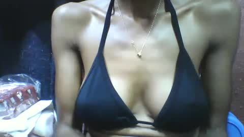 lovaelisa online show from December 20, 3:41 pm