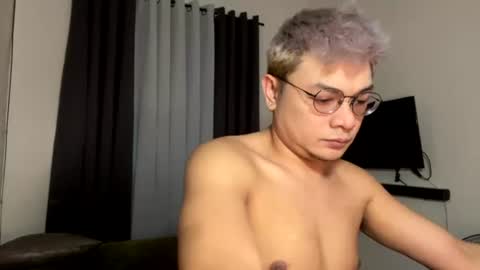 love_hottieh online show from July 22, 7:44 am