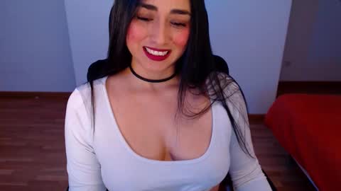 Snapshot of love_samantha chatting on December 5, 10:23 am Samantha online show from December 5, 10:23 am