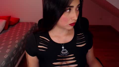 Snapshot of love_samantha chatting on December 18, 10:30 am Samantha online show from December 18, 10:30 am