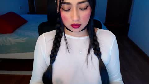 Snapshot of love_samantha chatting on February 19, 8:33 am Samantha online show from February 19, 8:33 am