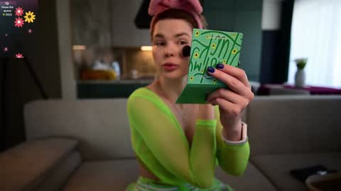 love you to123 online show from March 7, 6:21 am